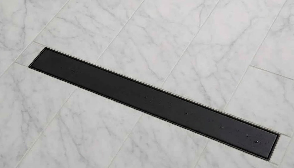 Desagüe de ducha al medio lineal - Acabado en negro mate